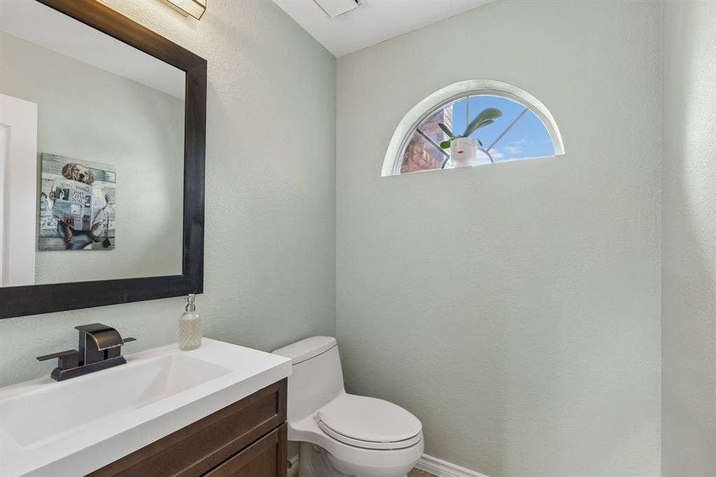 1733 Steamboat Drive, Plano, TX 75025 1733 Steamboat Drive, Plano, TX 75025