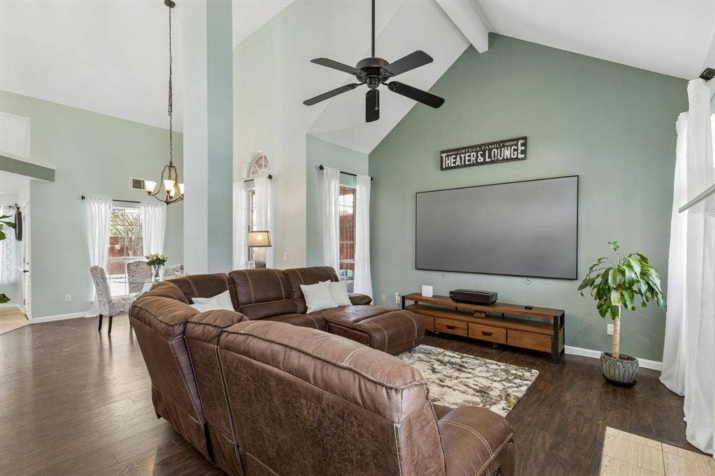 1733 Steamboat Drive, Plano, TX 75025 1733 Steamboat Drive, Plano, TX 75025
