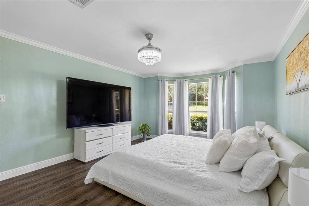 1733 Steamboat Drive, Plano, TX 75025 1733 Steamboat Drive, Plano, TX 75025