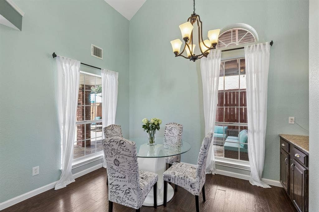 1733 Steamboat Drive, Plano, TX 75025 1733 Steamboat Drive, Plano, TX 75025