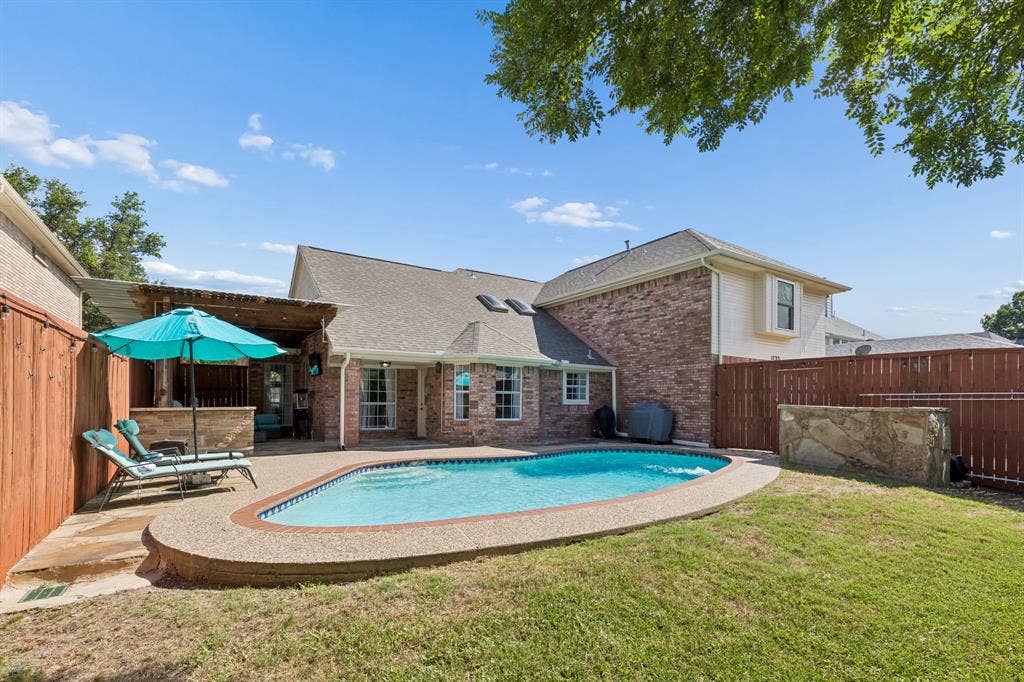 1733 Steamboat Drive, Plano, TX 75025 1733 Steamboat Drive, Plano, TX 75025