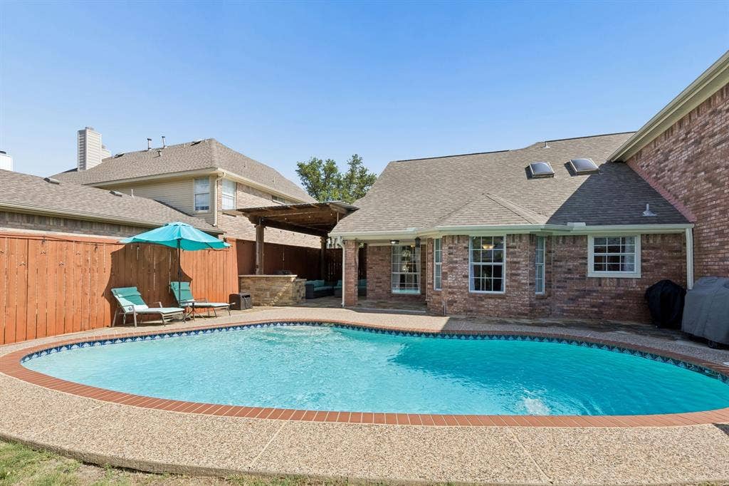 1733 Steamboat Drive, Plano, TX 75025 1733 Steamboat Drive, Plano, TX 75025