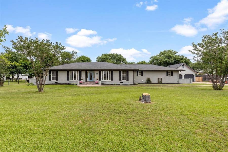 Property photo for 216 Meadowlark Lane, Wylie, TX