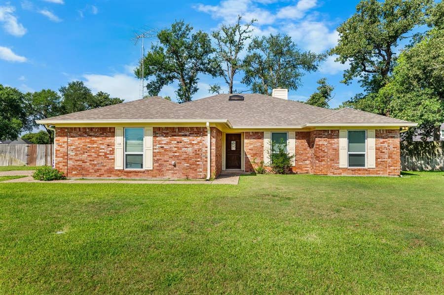 Property photo for 112 Timber View Drive, Waco, TX