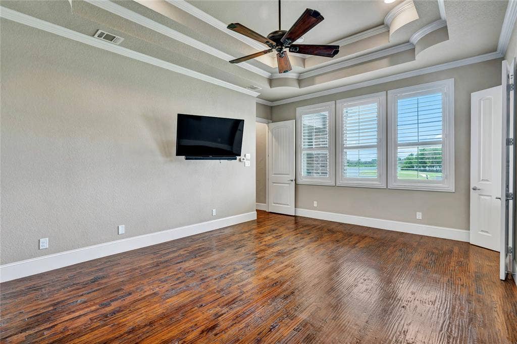 6412 Preferred Drive, Fort Worth, TX 76179 6412 Preferred Drive, Fort Worth, TX 76179