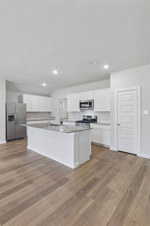 4004 Somerville Drive, Farmersville, TX 75442 Kitchen in the Harrison home plan by Trophy Signature Homes – REPRESENTATIVE PHOTO