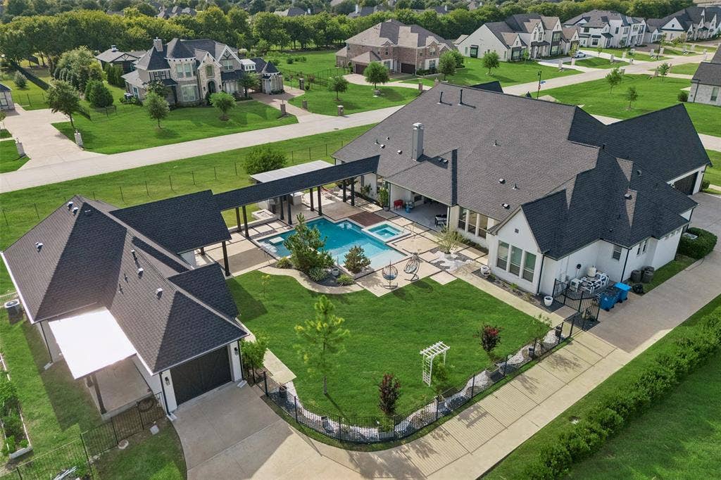 6300 Warwick Way, Parker, TX 75002 Main house and guest house with pool in between.