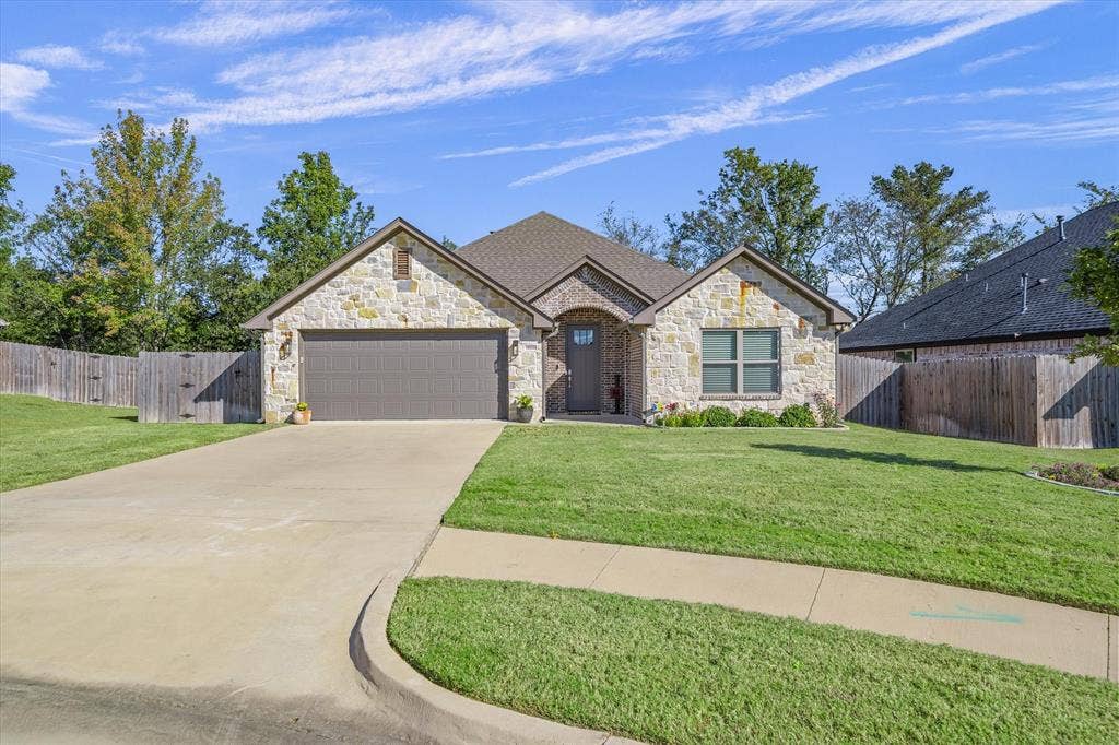 10059 Dayspring Drive, Flint, TX 75762 10059 Dayspring Drive, Flint, TX 75762