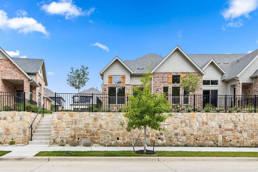 8609 Del Rio Trail, Rowlett, TX 75089 002-8609DelRioTrail-Wylie-TX-75098-Exterior.jpg-SMALL