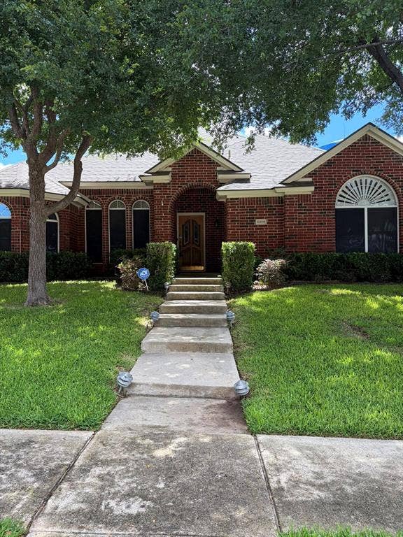 Property photo for 2306 Norwich Drive, Carrollton, TX