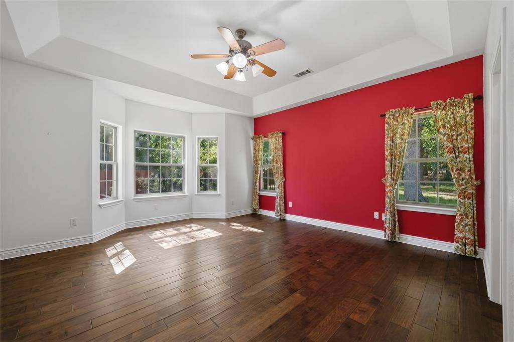 7811 Angelina Drive, Athens, TX 75752 Master bedroom