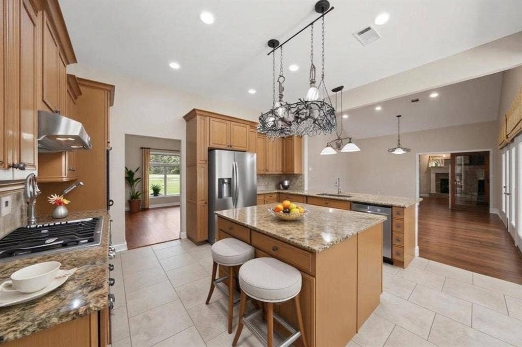 7811 Angelina Drive, Athens, TX 75752 7811 Angelina Drive, Athens, TX 75752