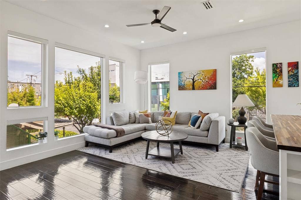 4811 Manett Street, #101, Dallas, TX 75204 4811 Manett Street, #101, Dallas, TX 75204