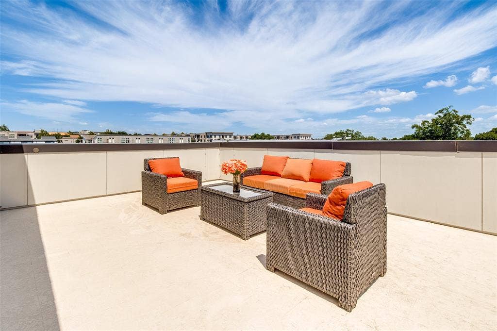 4811 Manett Street, #101, Dallas, TX 75204 4811 Manett Street, #101, Dallas, TX 75204