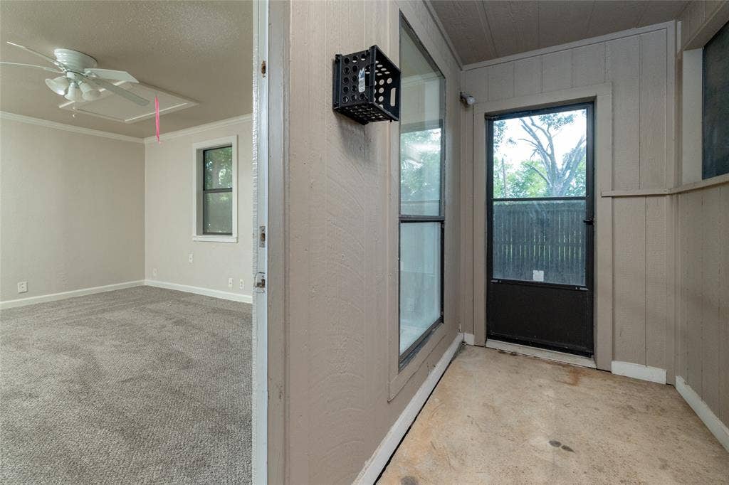 313 N Roe Street, White Settlement, TX 76108 313 N Roe Street, White Settlement, TX 76108