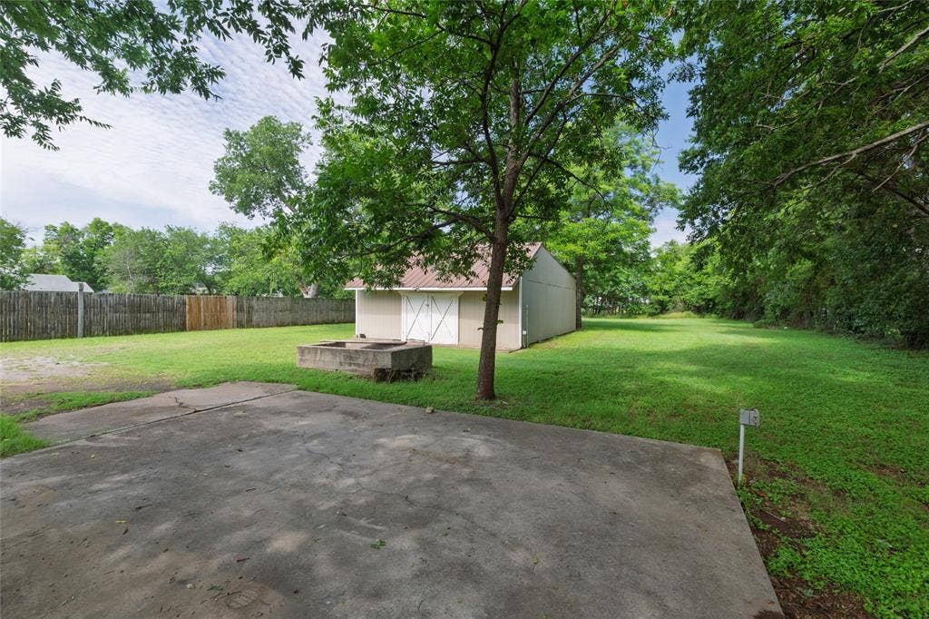 313 N Roe Street, White Settlement, TX 76108 313 N Roe Street, White Settlement, TX 76108