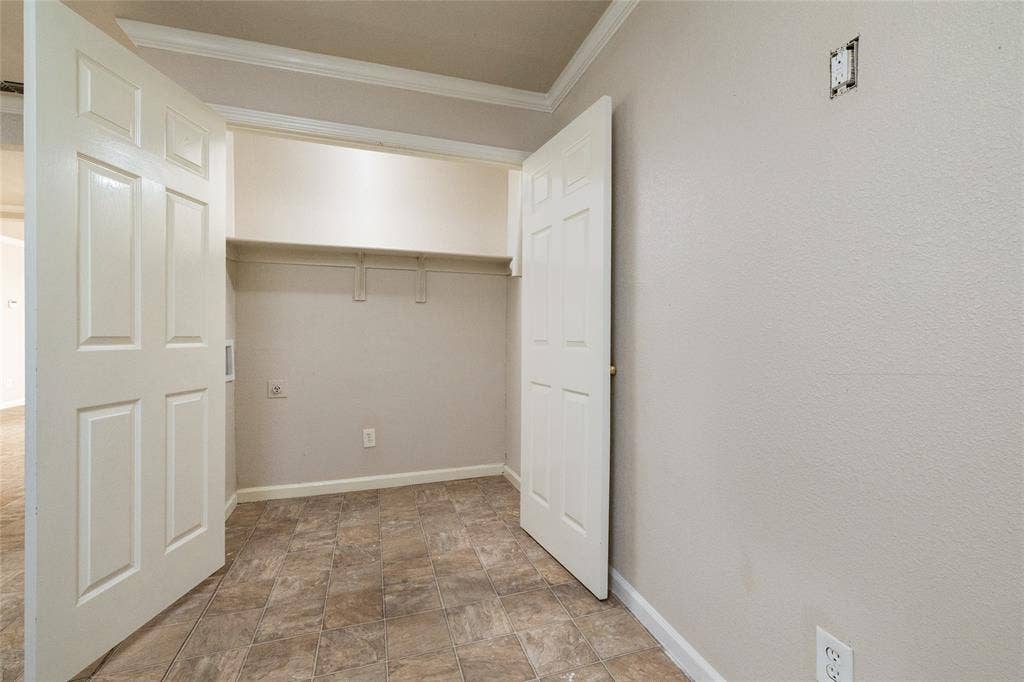 313 N Roe Street, White Settlement, TX 76108 313 N Roe Street, White Settlement, TX 76108