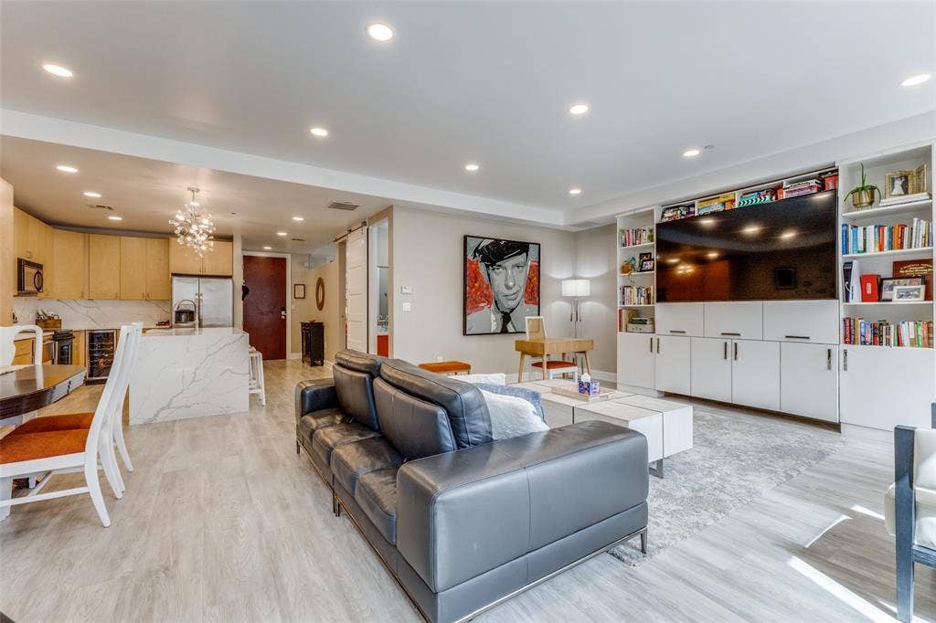 1505 Elm Street, #1101, Dallas, TX 75201