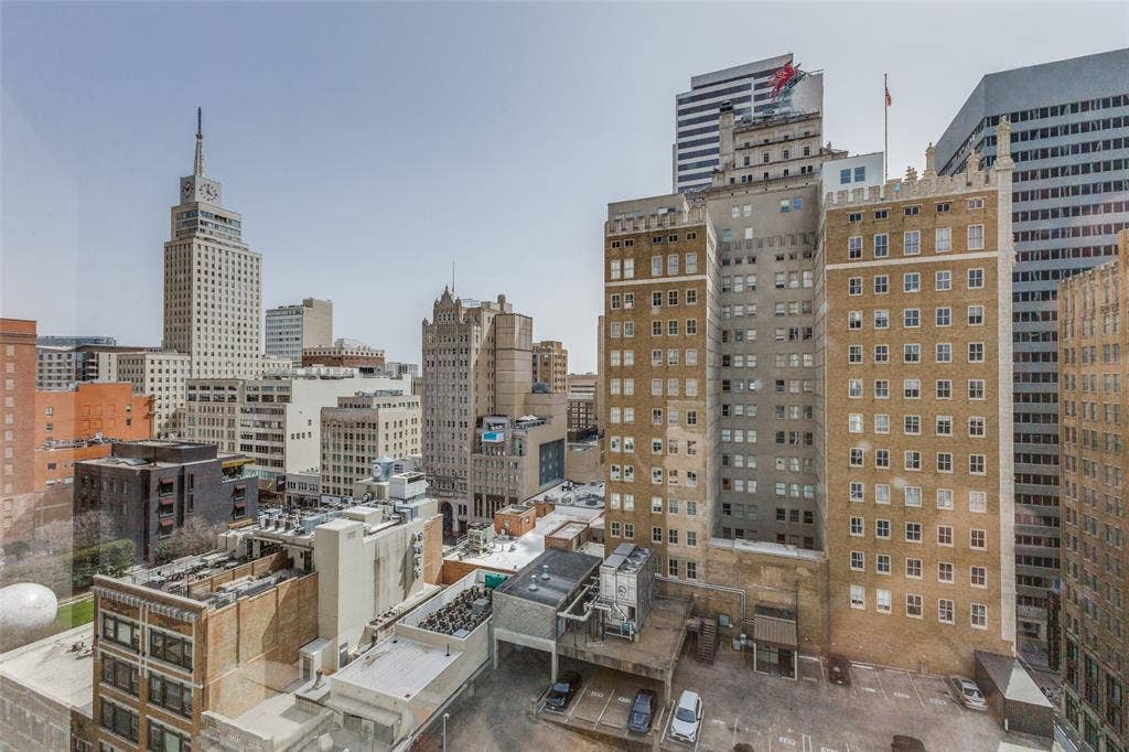 1505 Elm Street, #1101, Dallas, TX 75201