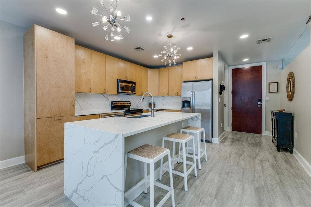 1505 Elm Street, #1101, Dallas, TX 75201