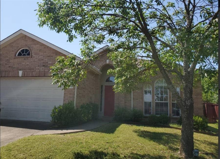 Property photo for 1310 Westview Drive, Garland, TX