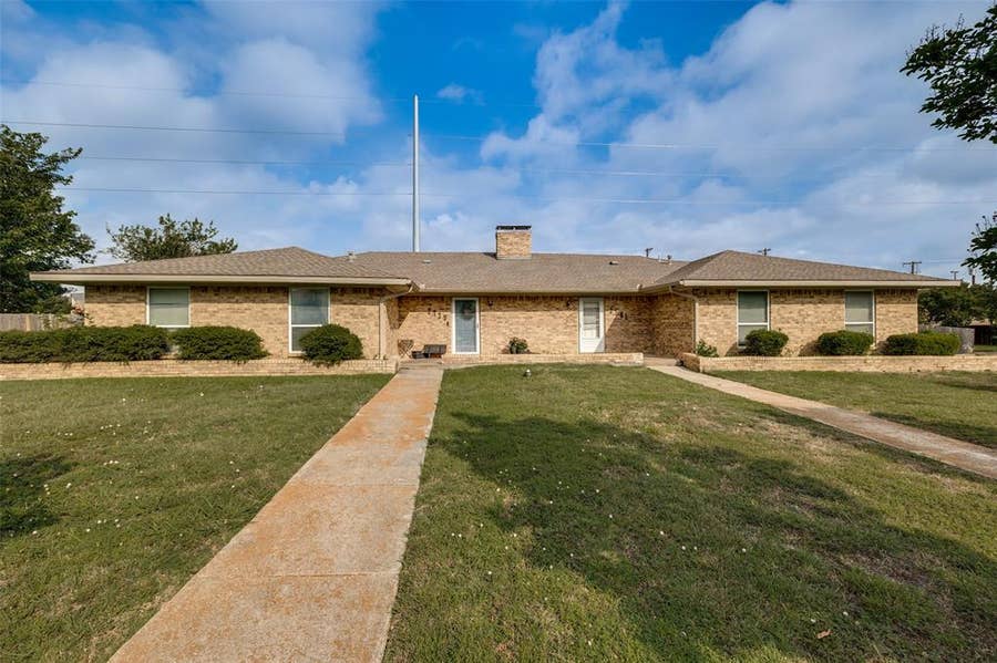 Property photo for 2731 Forest Grove Drive, Richardson, TX