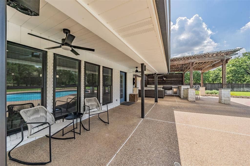 224 Bob White Trail, Burleson, TX 76028 224 Bob White Trail, Burleson, TX 76028