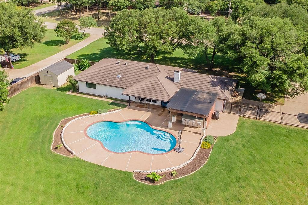 224 Bob White Trail, Burleson, TX 76028 224 Bob White Trail, Burleson, TX 76028