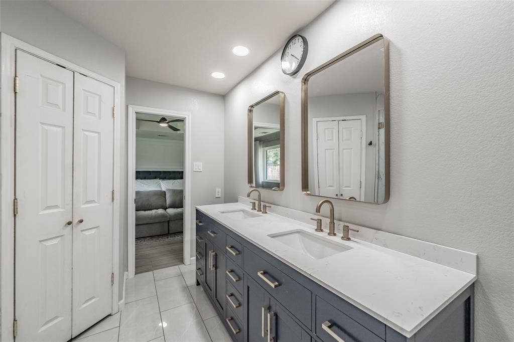224 Bob White Trail, Burleson, TX 76028 224 Bob White Trail, Burleson, TX 76028