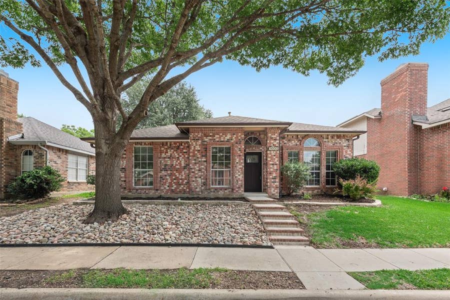 Property photo for 7912 Linkwood Court, Plano, TX