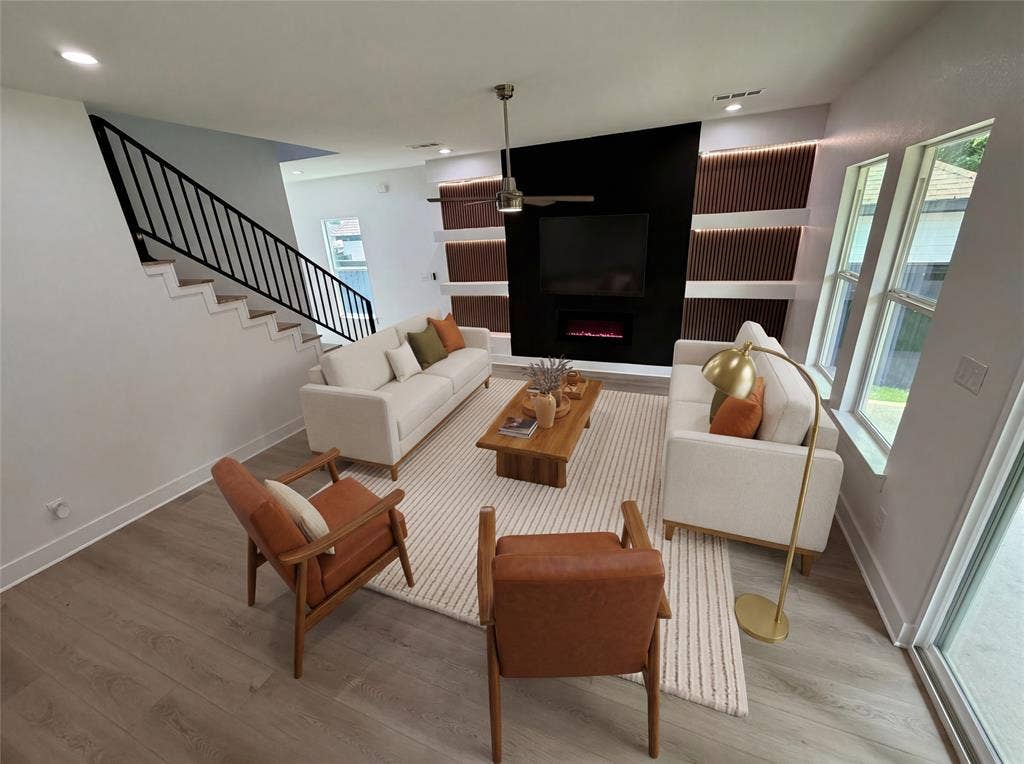 2823 Curvilinear Court, Dallas, TX 75227 Living room has been virtually staged