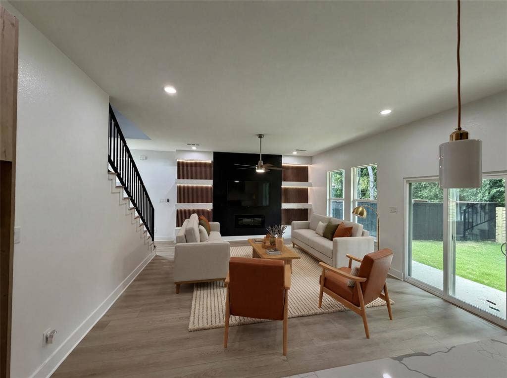 2823 Curvilinear Court, Dallas, TX 75227 Living area has been virtually staged