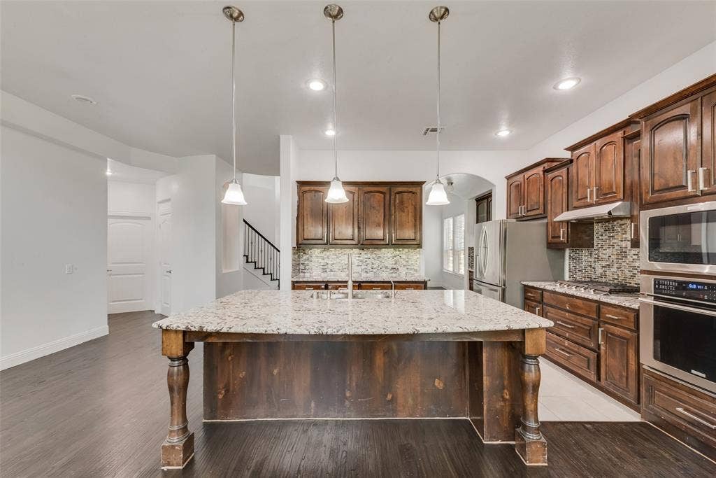 10409 Jackson Hole Lane, McKinney, TX 75072 10409 Jackson Hole Lane, McKinney, TX 75072