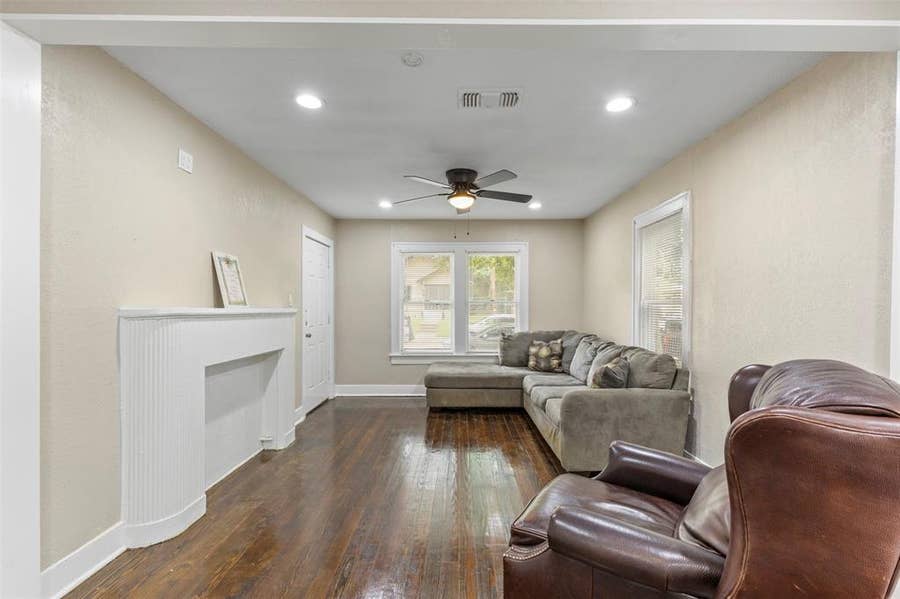 Property photo for 3227 Spring Avenue, Dallas, TX