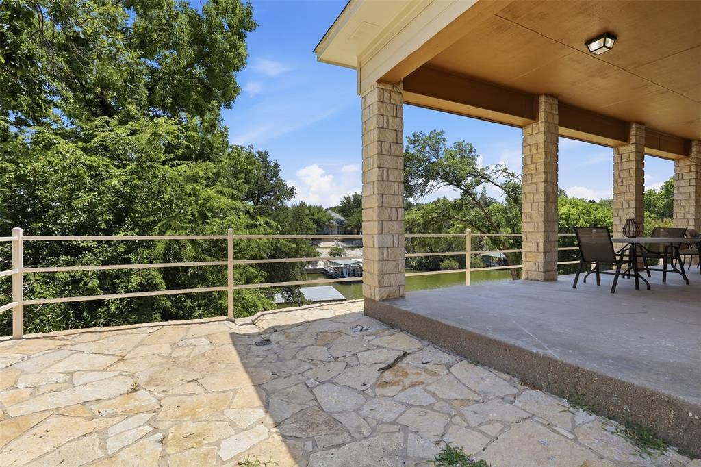 6107 Grande Cove Court, Granbury, TX 76049 6107 Grande Cove Court, Granbury, TX 76049