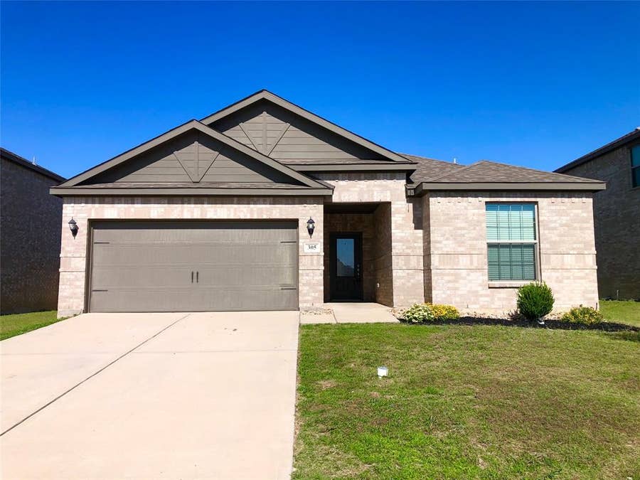 Property photo for 305 Turquoise Lane, Princeton, TX