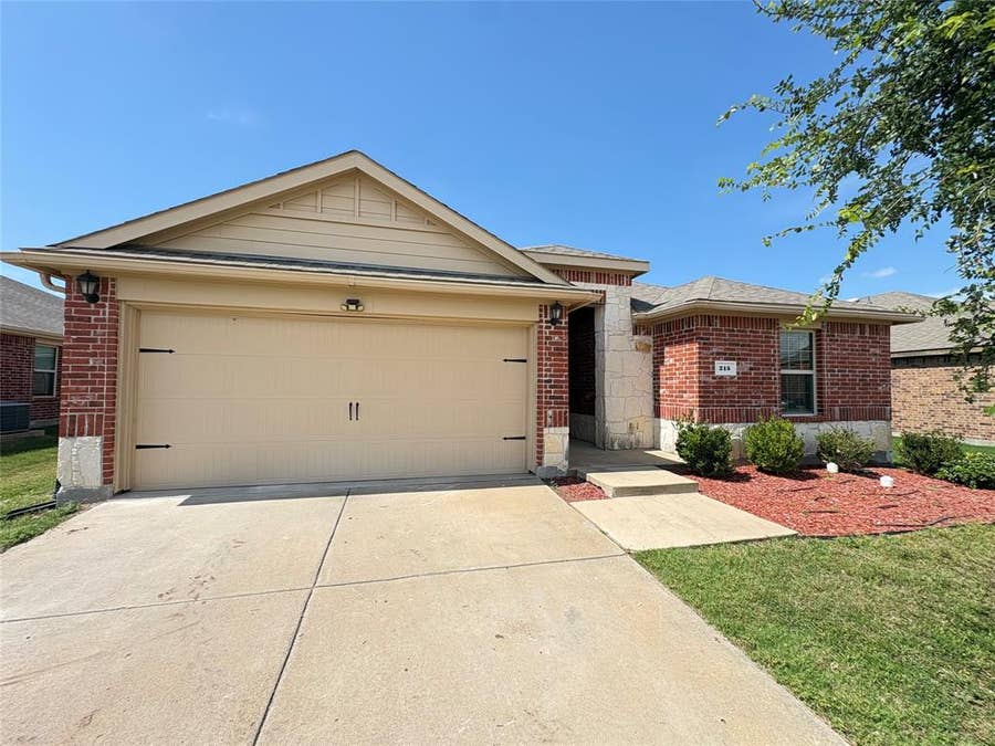 Property photo for 215 Woodland Street, Anna, TX