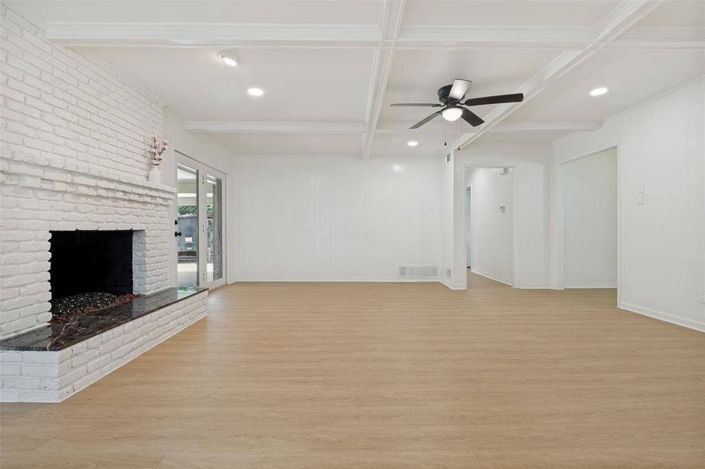 816 Misty Glen Drive, DeSoto, TX 75115 816 Misty Glen Drive, DeSoto, TX 75115