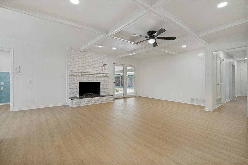 816 Misty Glen Drive, DeSoto, TX 75115 816 Misty Glen Drive, DeSoto, TX 75115
