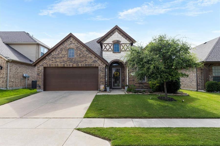 Property photo for 1976 Mercer Lane, Princeton, TX