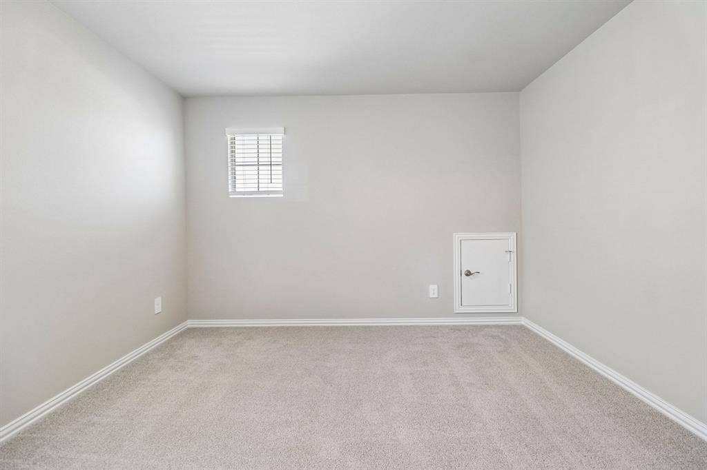 Photo is not of the actual home, but is an inspirational photo of builder’s model home and may depict options, furnishings, and/or decorator features that are not included.