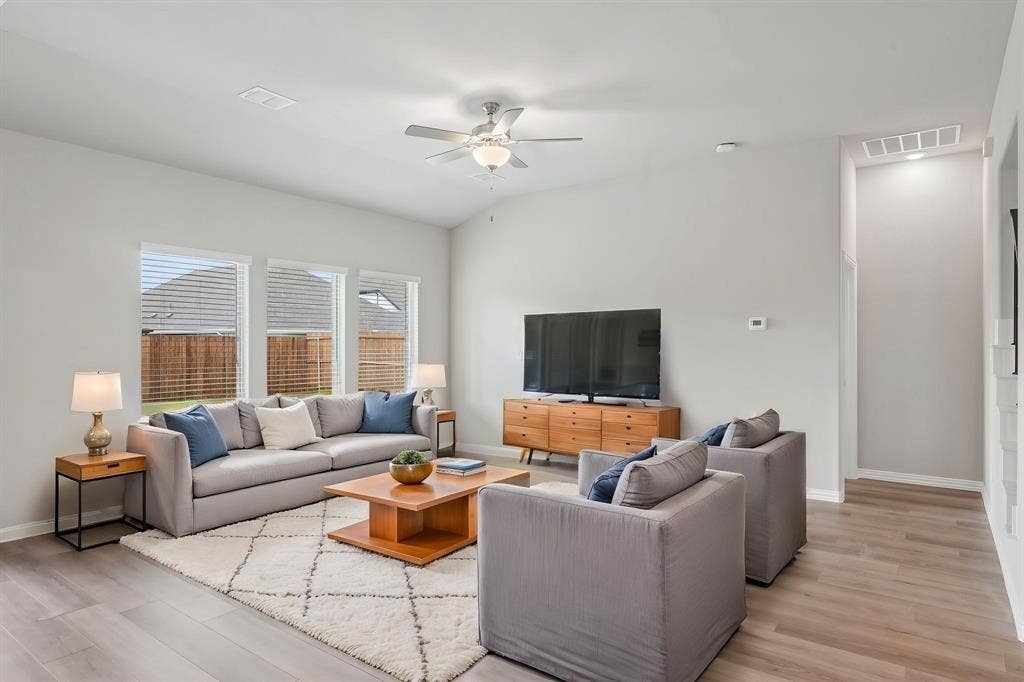 1934 Tradition Drive, Seagoville, TX 75159 Photo is not of the actual home, but is an inspirational photo of builder’s model home and may depict options, furnishings, and/or decorator features that are not included.