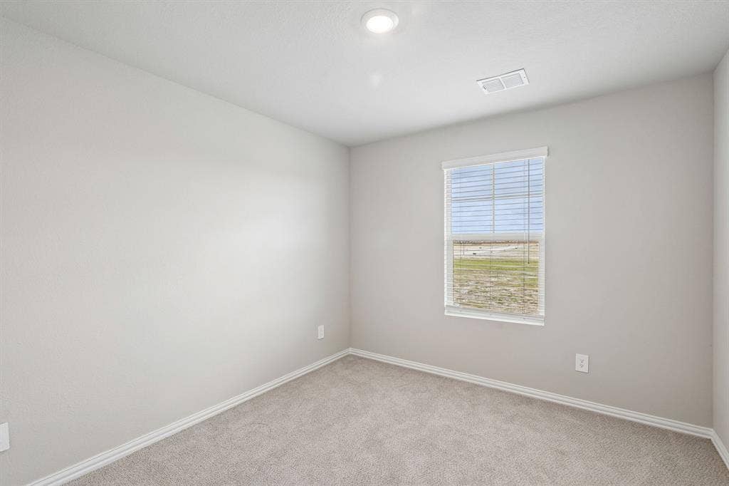 1934 Tradition Drive, Seagoville, TX 75159 Photo is not of the actual home, but is an inspirational photo of builder’s model home and may depict options, furnishings, and/or decorator features that are not included.