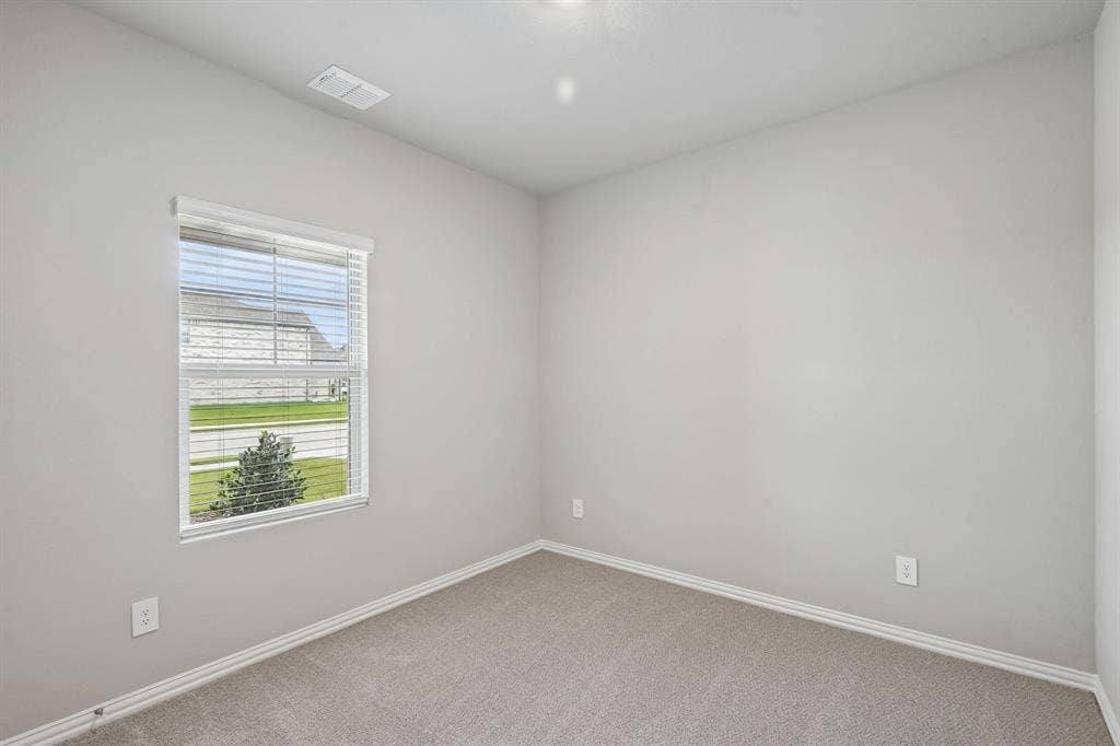 1934 Tradition Drive, Seagoville, TX 75159 Photo is not of the actual home, but is an inspirational photo of builder’s model home and may depict options, furnishings, and/or decorator features that are not included.
