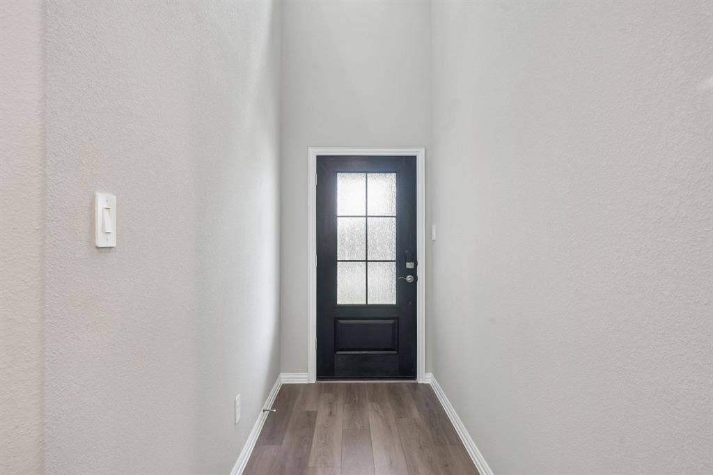 1934 Tradition Drive, Seagoville, TX 75159 Photo is not of the actual home, but is an inspirational photo of builder’s model home and may depict options, furnishings, and/or decorator features that are not included.