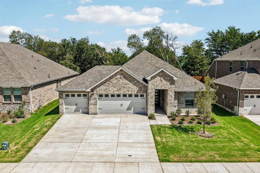 Property photo for 1533 Shenandoah Trail, Anna, TX
