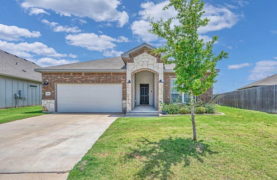 Property photo for 631 Friar Tuck Drive, Temple, TX