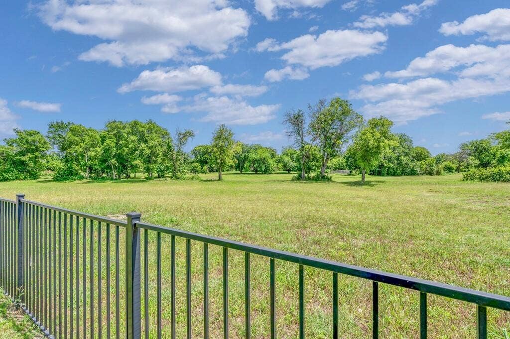 631 Friar Tuck Drive, Temple, TX 76502 631 Friar Tuck Drive, Temple, TX 76502