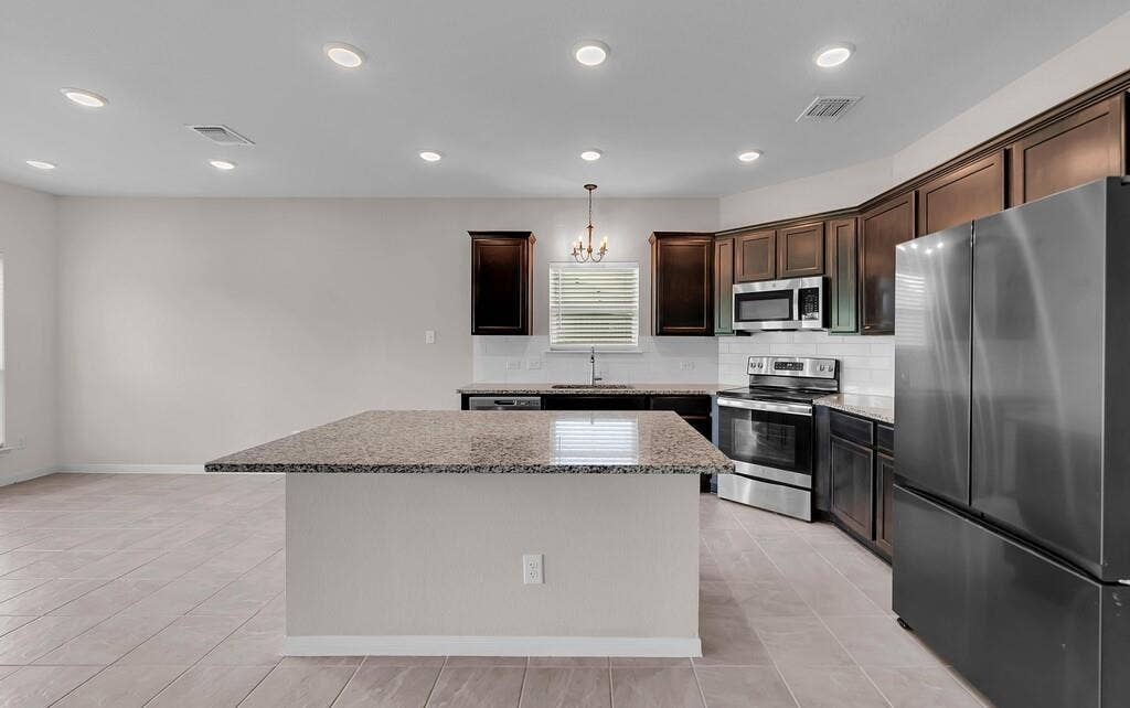 631 Friar Tuck Drive, Temple, TX 76502 631 Friar Tuck Drive, Temple, TX 76502
