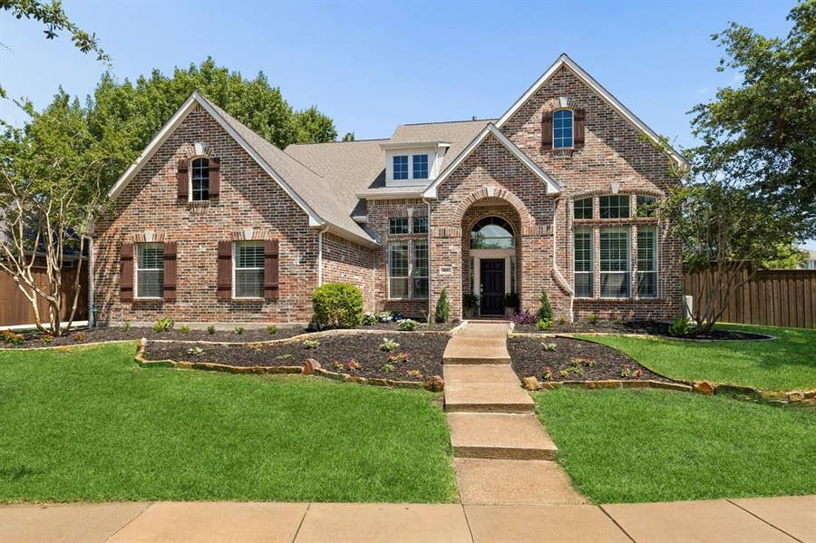 Property photo for 821 High Willow Drive, Prosper, TX